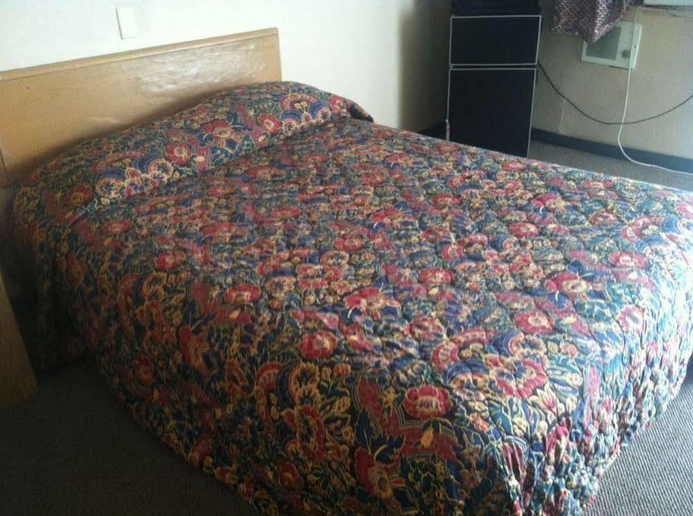 Loma Alta Motel Laredo Zewnętrze zdjęcie